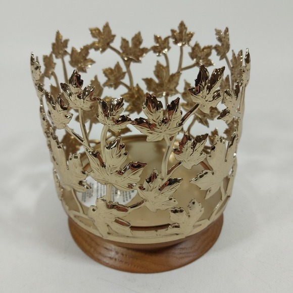 Bath & Body Works Other - BATH & BODY‎ WORKS Gold Maple Leaves 3-Wick Candle Holder Wooden Base